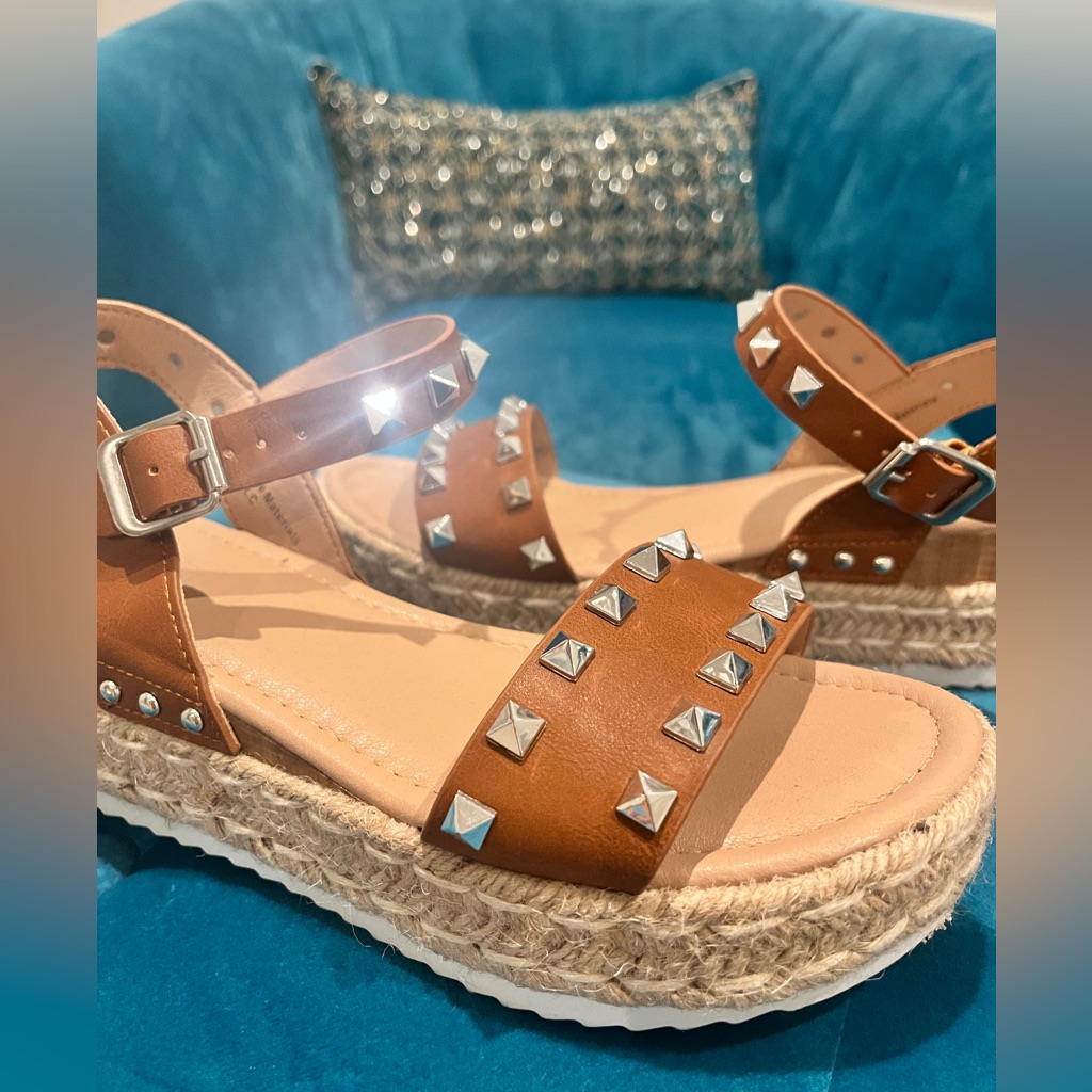 Cushioncode Sandals Size 7